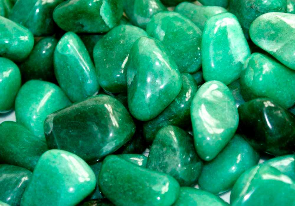 15 Shades Of Green: Where We Got These Colorful Words | Dictionary.com