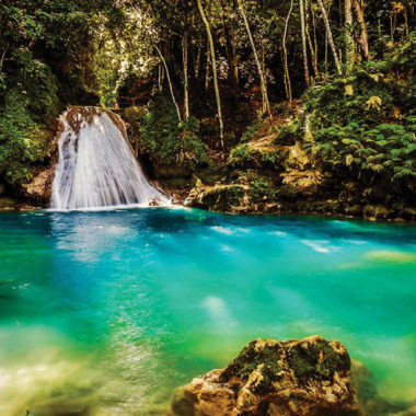 /www.lonelyplanet.com/jamaica