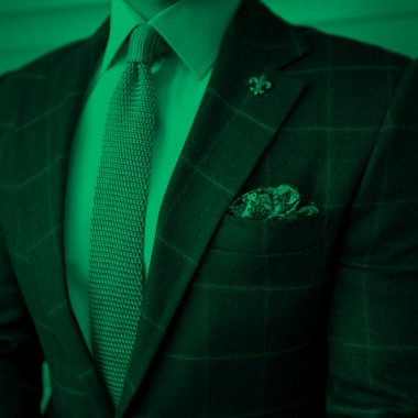 suit; green filter