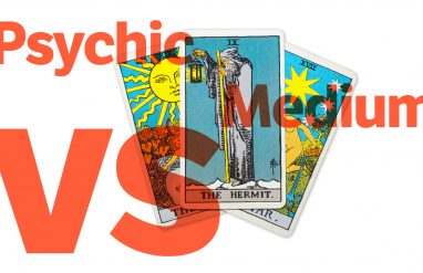 psychic vs medium